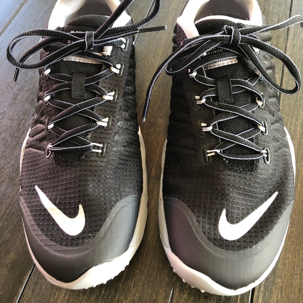 Nike training shoe 9.5